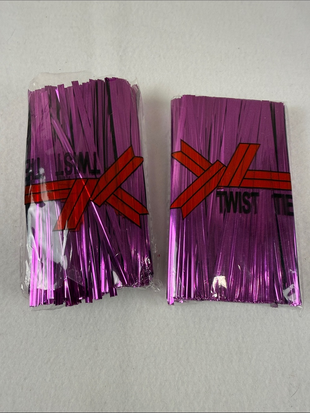 Metallic twist ties  - Purple